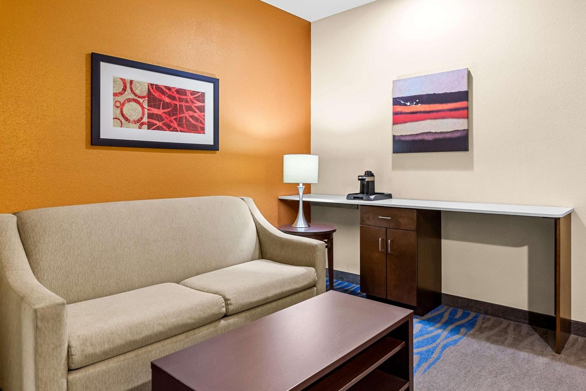 Best Western St. Louis Airport North Hotel & Suites Hazelwood Exterior foto